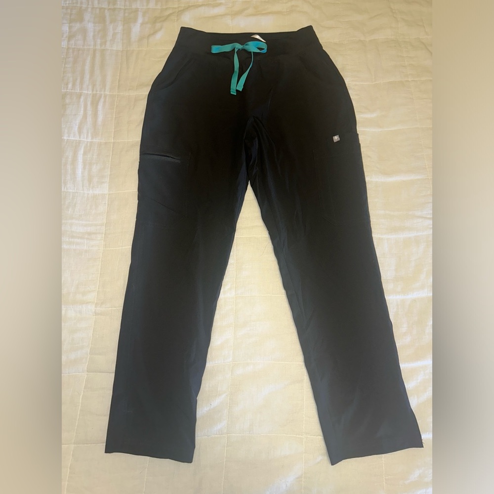 Black FREEx Yola High Waisted - Petite Skinny Scrub Pants - S - Petite / Black